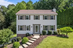 135 Bayberry Ln, Cranberry Township, PA 16066 - Photo 1