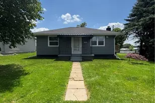 716 Kaye Ave, Monaca, PA 15061 - Photo 1