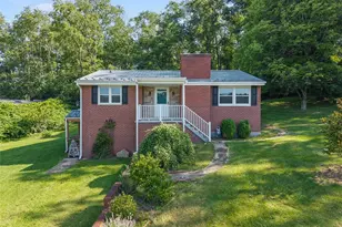 3960 Millers Run Rd, Cecil, PA 15057 - Photo 1