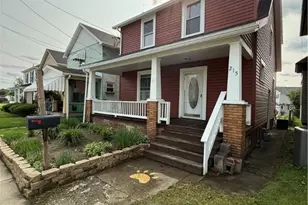 215 N Mercer Ave, New Brighton, PA 15066 - Photo 1