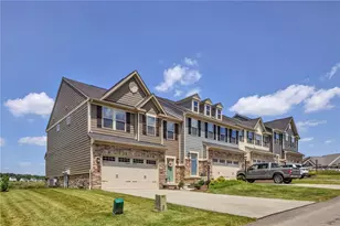 1006 Callaway Dr, Jeannette, PA 15644 - Photo 1