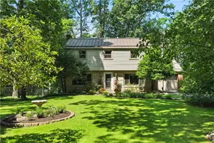 8017 Edwood Rd, Pittsburgh, PA 15237 - Photo 1