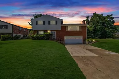 955 Garden City Dr, Monroeville, PA 15146 - Photo 1