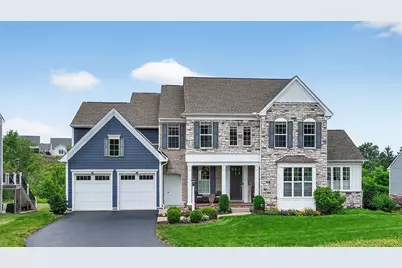 149 Overbrook Dr, Cranberry Township, PA 16066 - Photo 1