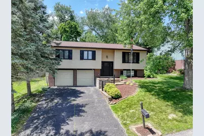 9 Meadow View Ct, Pittsburgh, PA 15239 - Photo 1