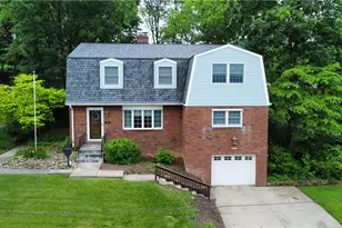 2673 Santa Barbara Dr, Bethel Park, PA 15102 - Photo 1