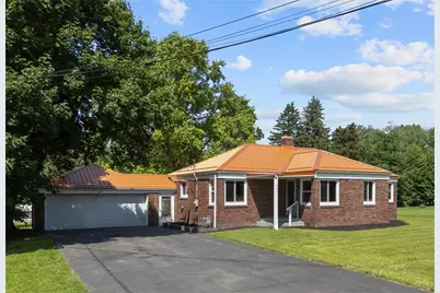 389 Mercer Rd, Hempfield Township, PA 16125 - Photo 1