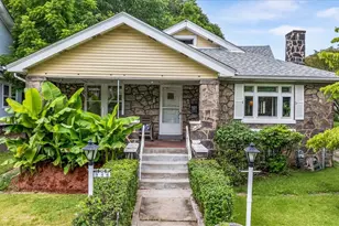 946 Davis Ave, Pittsburgh, PA 15212 - Photo 1