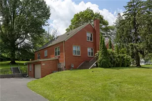 267 Blackhawk Rd, Chippewa Township, PA 15010 - Photo 1