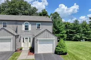 549 Brandywine Dr, Cranberry Township, PA 16066 - Photo 1