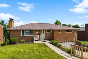 4715 Meadowgreen Dr, Pittsburgh, PA 15236 - Photo 1