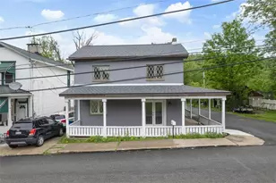 146 Mill St, Pittsburgh, PA 15147 - Photo 1