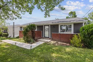 7656 Steubenville Pike, North Fayette, PA 15071 - Photo 1