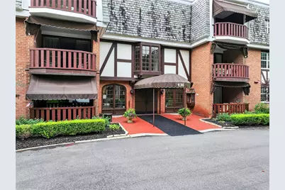 136 Centennial Ave #303, Sewickley, PA 15143 - Photo 1