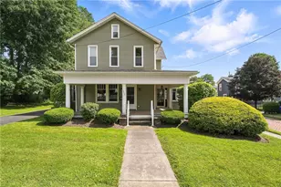 365 S Main St, Greenville Boro, PA 16125 - Photo 1