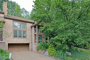 110 Millstone Ln, Pittsburgh, PA 15238 - Photo 1