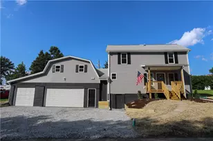 114 Buford St, Sewickley Township, PA 15640 - Photo 1