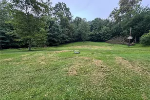 338 Downes Rd, Hempfield Township, PA 15644 - Photo 1