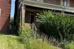 7514 Roslyn St, Pittsburgh, PA 15218 - Photo 1