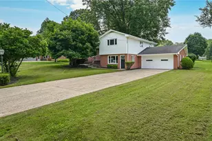 14 Fruitland Dr, Neshannock Township, PA 16105 - Photo 1