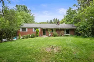 2158 Reis Run Rd, Pittsburgh, PA 15237 - Photo 1