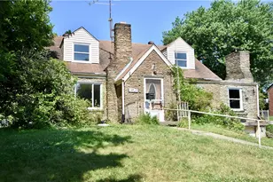 4342 Overhill St, Bethel Park, PA 15102 - Photo 1