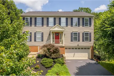 7075 Highland Creek Dr, South Fayette, PA 15017 - Photo 1