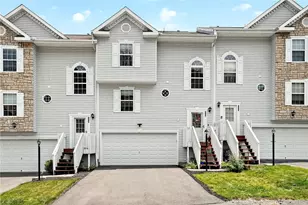 118 Cathedral Ct, Carnegie, PA 15106 - Photo 1