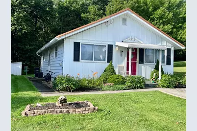 112 Campbell Ave, Twp of But SW, PA 16001 - Photo 1