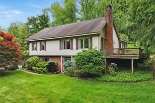 120 Canterbury Ln, Peters Township, PA 15317 - Photo 1