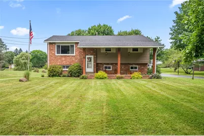 16 E Greenville Drive, Greenville Boro, PA 16125 - Photo 1