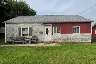 1006 Woodland Ave, McKeesport, PA 15133 - Photo 1