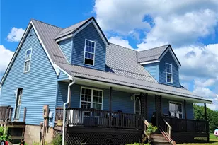 122 Trails End Ln, Franklin, PA 16323 - Photo 1