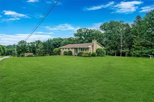 185 Jefferson Dr, Jefferson Township, PA 15438 - Photo 1