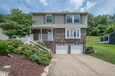 981 Somerton Drive, South Park, PA 15129 - Photo 1