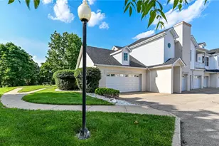 208 Adams Pointe Blvd, Adams Township, PA 16046 - Photo 1