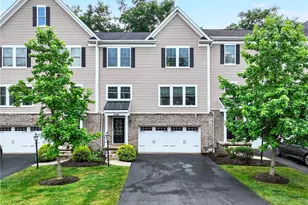 3096 Raintree Dr, Hampton, PA 15044 - Photo 1