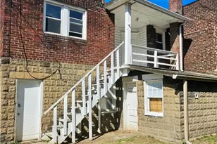 627 5th Ave, Coraopolis, PA 15108 - Photo 1