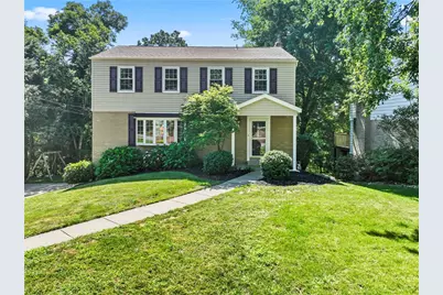 124 Bently Down Dr, Moon/Crescent Twp, PA 15108 - Photo 1