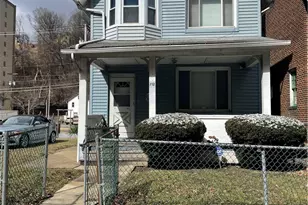 712 Franklin Ave, Aliquippa, PA 15001 - Photo 1