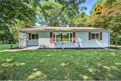 942 Achortown Rd, Chippewa Township, PA 15010 - Photo 1