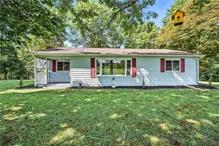 942 Achortown Rd, Chippewa Township, PA 15010 - Photo 1