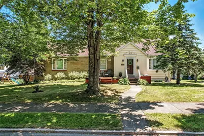 1302 Albert St, New Castle, PA 16105 - Photo 1