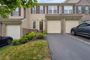 160 Southern Valley Ct, Adams Township, PA 16046 - Photo 1