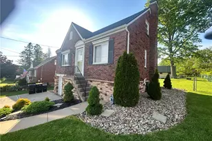 2666 Broad St, Bethel Park, PA 15102 - Photo 1