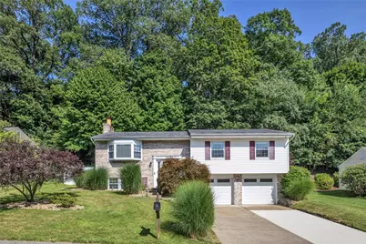 212 Ligonier Ln, Pittsburgh, PA 15068 - Photo 1