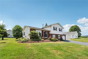 948 9th St, Taylor Township, PA 16160 - Photo 1