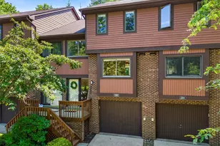 1203 Forest Edge Ct, Pittsburgh, PA 15090 - Photo 1