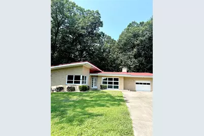 131 Whippoorwill Rd, Hanover Township, PA 15021 - Photo 1
