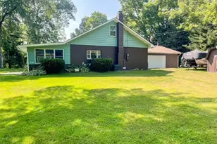 131 Coconut Dr, Hickory Township, PA 16105 - Photo 1